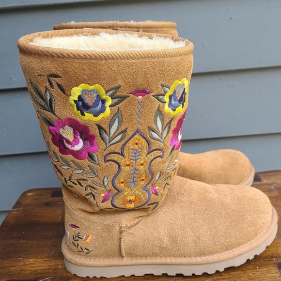 UGG Juliette Floral Embroidered Brown Suede Tall Boot size 6